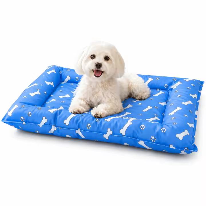 PAWDLE Cama Refrescante cuadrada para Mascotas con Gel Refrescante, Poliéster alta calidad y PVC, Base Acolchada de Esponja, dos tamaños 56 x 46 x 5 cm | 65 x 55 x 5 cm, Colchoneta Fresca de Verano para Perros y Gatos - 1