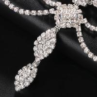 XSBODY Cadena De Cabeza Boho Con Rhinestone Multicapa Accesorio De Boda Geométrico Cadena De Pelo Para La Frontal Joyería De Novia Para Mujeres - details 4