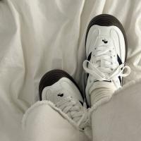 Zapatos De Entrenamiento Retro Para Mujer Nuevos Y Transpirables Color Blanco Casual Versátiles Con Cordones Material PU Cómodo Para Verano Oficina Lady - details 2