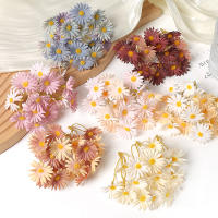 5/10/20Pcs Flores Artificiales De Margarita Decoración Para Hogar Y Bodas Accesorios Para Guirnaldas DIY De Tela Silken - details 0