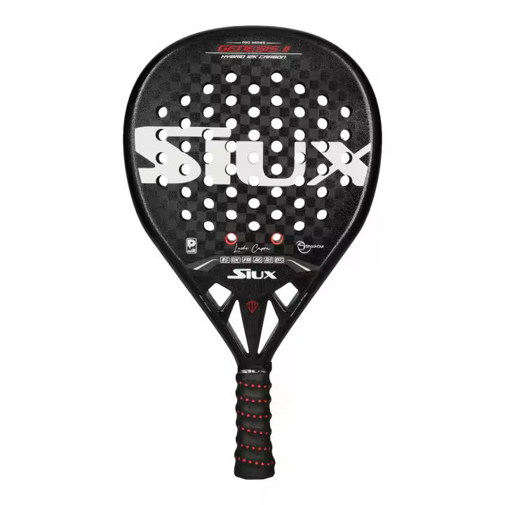 SIUX Genesis II LUCHO CAPRA PRO, está destinada para aquellos jugadores de pádel de nivel avanzado o profesional que disfruten de un juego polivalente y busquen una pala dinámica de alta calidad. Es la pala oficial del jugador Capra. - 1