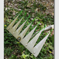 Pala De Jardín De Acero Para Rascar Y Aclarar Tierra Herramienta Agrícola Para Recoger Malezas Y Limpiar Hojas Uso En Jardinería Y Granjas - details 3