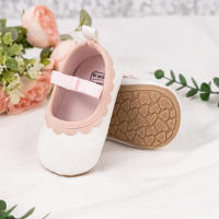 Zapatos De Primera Caminata Para Niñas Meckior Cuero PU Suela De Goma Antideslizante Suave Para Recién Nacidos Y Bebés 0-18M Cierre Elástico Estilo Casual - details 5