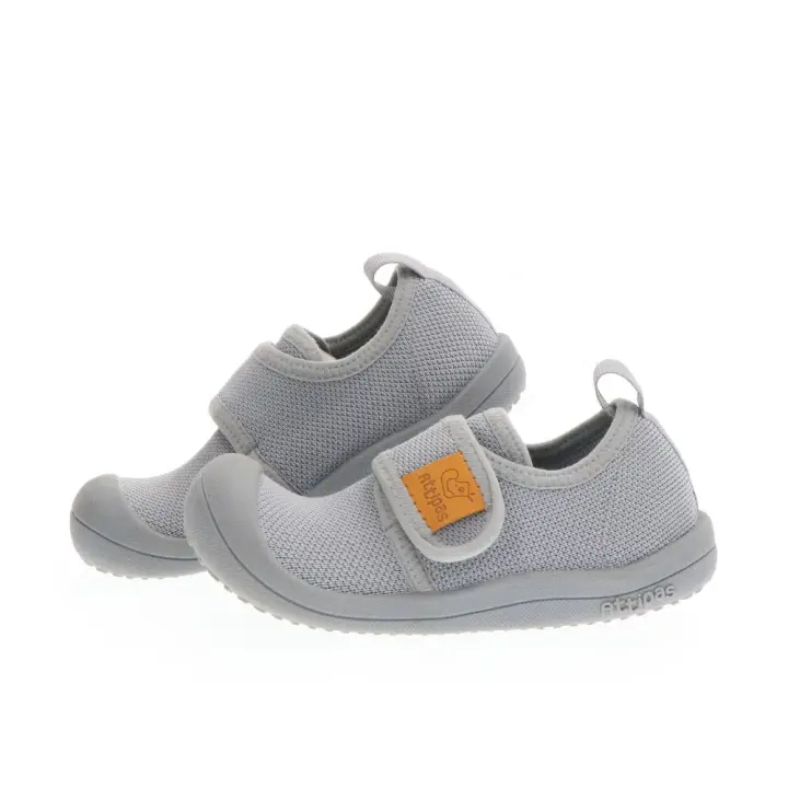 Deportivas respetuosas Skin gris de ATTIPAS - 1