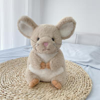 Peluche De Rata De Anime Lindo Y Suave En Beige Para Jóvenes Fanáticos Ideal Para Celebraciones De Cumpleaños Figura De Cojín Almohada De Ratón Para Abrazar - details 1