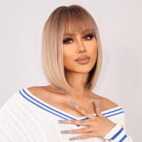 Pelucas Sintéticas Ombre Marrón Claro Para Mujeres Cortas Rectas Bob Con Bangs Peluca Química Resistente Para Cosplay Y Uso Diario Textura Natural Capa Promedio Densidad 130% - details 6