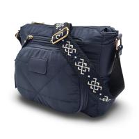 Bolso de nylon para mujer con varios bolsillos. Bandolera regulable y estampada. Cómodo y de poco peso. Temporada Otoño-Invierno 2024. Disponible en varios colores.CAMAR - details 4