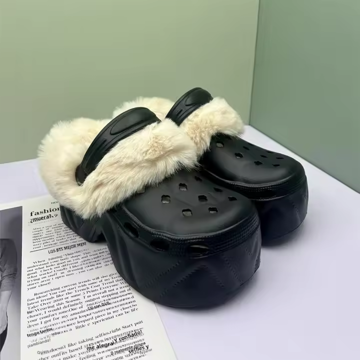 Nuevos Sandalias De Invierno Con Diseño De Dibujos Animados Para Mujer Zapatillas De Playa Con Plataforma Gruesa De 7cm Y Suela De Algodón Zapatillas De Jardín Para Mujer - 1