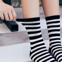 Calcetines De Lana Japonesa Estilo Coreano Para Mujeres Calcetines De Moda Casual Con Patrón Rayado Talla Única Paquete De 6 - details 4