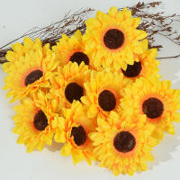10Pcs Flores Artificiales De Seda Daisy Y Girasol 9CM Para Boda Fiesta Decoración De Hogar DIY Corona De Flores Y Scrapbooking - details 0