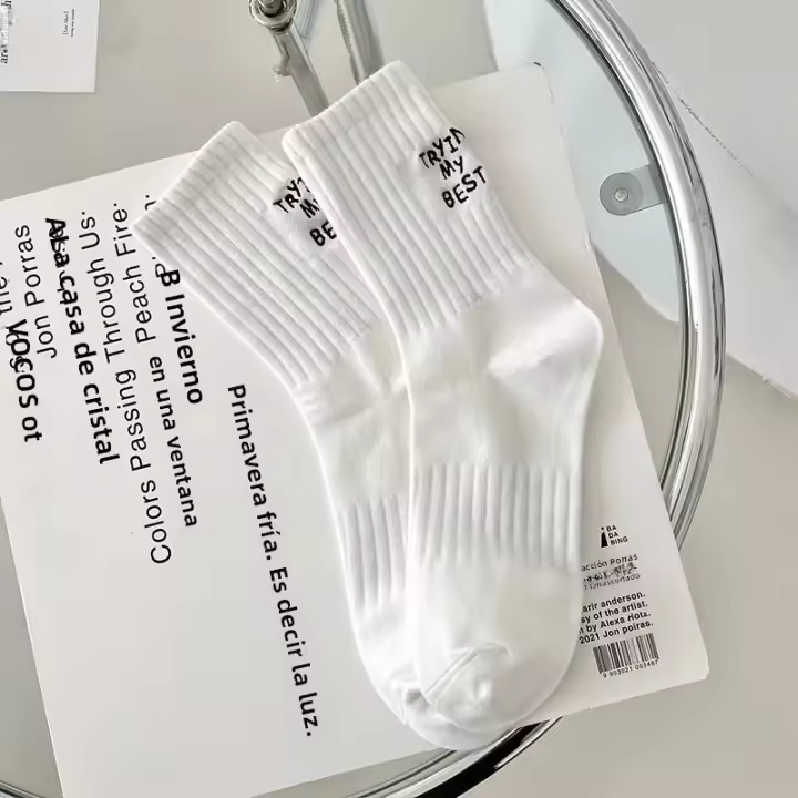 Calcetines De Mujer Estilo Japonés Bordados Con Letras Transpirables Para Primavera Verano Deporte Calcetines Blancos Para Niñas - 1