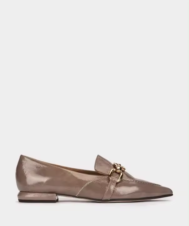 Pedro Miralles Mocasines de charol de color gris con adorno modelo MONASTIR en tonos Grises. Hecho a mano en España. - 1