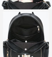 Mochila Bolso Para Mujer Con Cierre De Cremallera Y Decoración De Pompón Interior Bolsa De Día De Cuero Sintético - details 4