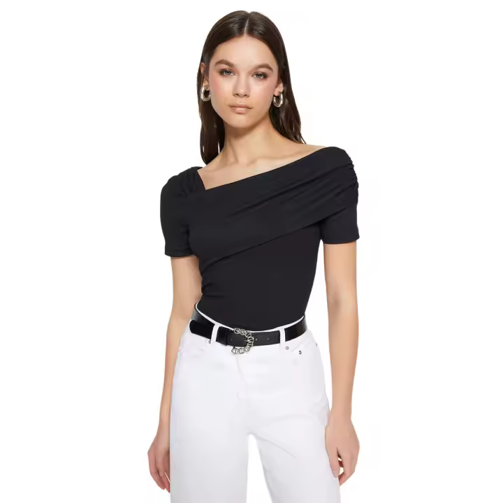 Trendyol Emerald Green Asymmetrical Collar Fitted Knitted Bodysuit Twoss23Bd00060 - 1