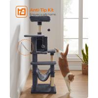 Árbol para gatos de 143 cm, torre con rascadores, plataformas, cueva, hamaca, pompones y tela de felpa en varios colores, multinivel para el entretenimiento felino - details 11