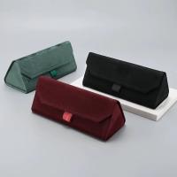 Estuche De Velours Europeo Para Gafas Y Lentes Elegante Y Nobles Caso Suave Plegable Triangular Unisex Para Mujeres Y Hombres - details 0