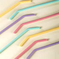 4Pcs Tenedores De Silicona De Grado Alimenticio Colores Para Niños Bebidas Agua Jugos Curvados Reutilizables Pajillas De Coctel - details 5