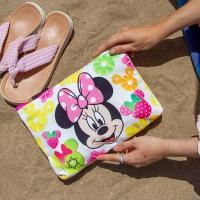 Neceser Fruits Minnie Mouse Disney 22,5×30,5x2cm. KARACTERMANIA - details 2