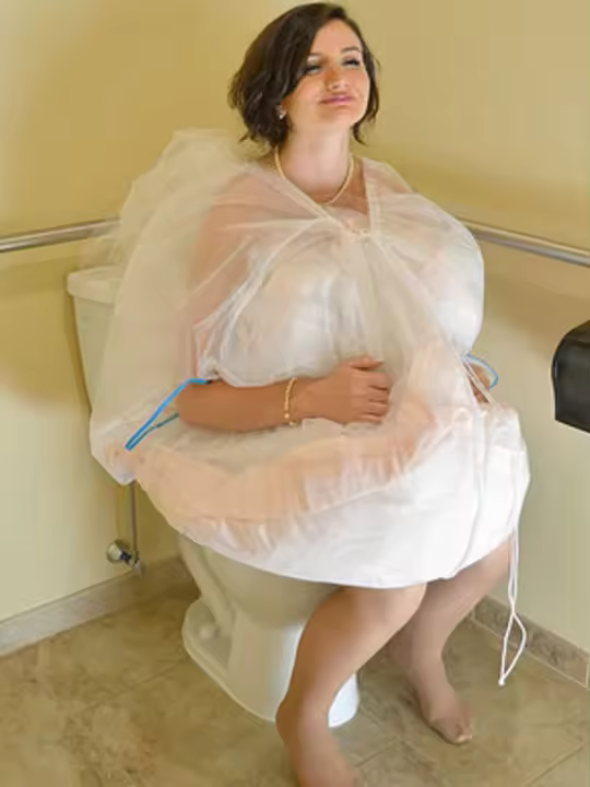 Vestido De Novia Blanco Nuevo Con Petticoat Sobejante Ahorra De Inundaciones Del Baño Slip De Falda Repleto Para Boda - 1