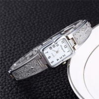 Reloj De Mujer De Lujo En Acero Inoxidable Dorado Moda Casual Vestimenta Reloj De Pulsera Para Damas Relogio Feminino - details 3
