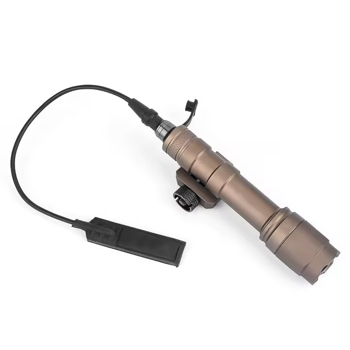 WADSN SF M300 M600 M300A M600C linterna 400lm/600lm luz LED blanca compatible con riel de 20mm arma de caza Airsoft Scout Accesorios - 1