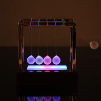 Juguete Educativo De Escritorio Newton's Cradle Regalo Para El Desarrollo Temprano Con Bolas De Metal Y Plástico Estilo Moderno - details 6