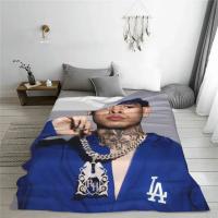 Manta De Viaje Azul Natanael Canos Músico Y Cantante Super Cálida De Pano Flannel Diseño Moderno Para Exteriores Y Dormitorios Regalo Para Adultos - details 2
