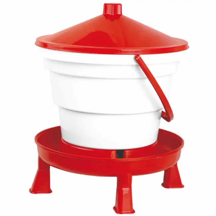 BEBEDERO CUBO 16 L. CON PATAS - 1