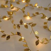 Cadena De Luces LED Hoja Dorada Para Adornos Navideños Y Escenas De Fiestas Lámpara De Hierro Color Oro Tamaño 3.5x2.5cm - details 1