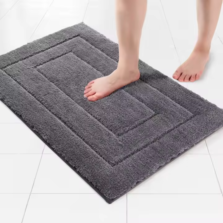 Alfombra de Baño Antideslizante, Absorbente y Lavable a Máquina - Alfombrilla Extra Gruesa, Cómoda y Acogedora para Ducha con Color Sólido (Gris Oscuro,40 x 60 cm) - 1