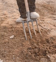Pala De Jardín De Acero De Mánganeso Para Suelo Suave Herramienta De Agricultura Con Cuatro Dientes Para Desbrozar Y Girar Tierra Manual - details 4