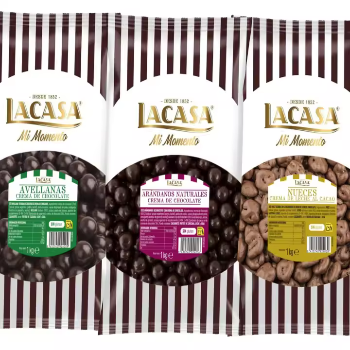 Lacasa Pack 3kg de bolas: Avellana con chocolate Negro,Arándanos con chocolate Negro,Nuez con chocolate con Leche - 1