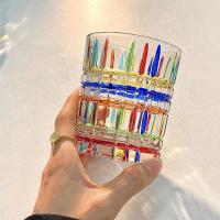 Vaso de whisky de vidrio de color pintado a mano, copa de vino de cristal de color confeti arcoíris romántico, adecuado para regalos para novias, bares en casa, bodas - details 0