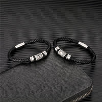 Pulsera Vikinga Vintage Con Runas Para Hombres Y Mujeres Hecha a Mano En Cuero Con 24 Runas Nórdicas Pulsera Escandinava De Amuleto Para Parejas Regalos - details 3
