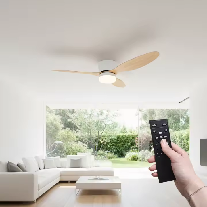 LED ATOMANT Ventilador de Techo con Luz LED de 20W y Aspas de Madera, Diámetro Ø107cm, Luz CCT Regulable 2100LM, Motor DC Silencioso y de Bajo Consumo, 6 Velocidades, Modo Verano/Invierno, Control con Mando a Distancia - 1