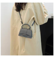 Nueva Mini Bolso De Mano Para Mujer 2025 Color Sólido Estilo Moda Popular Bolso Cruzado Pequeño Para Todas Las Estaciones Material PU - details 24