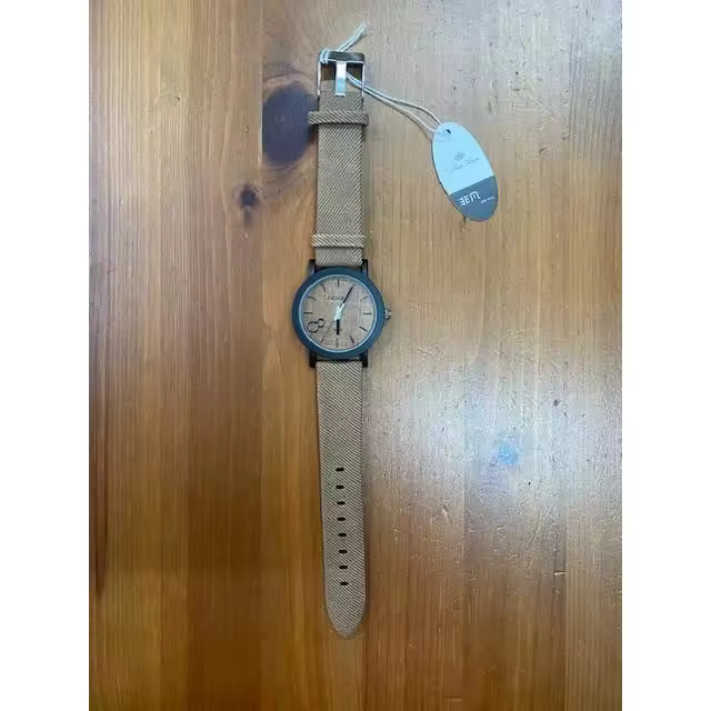 Reloj Nuevo de Cuero, Tela y Madera - Pilas Incluidas - 1