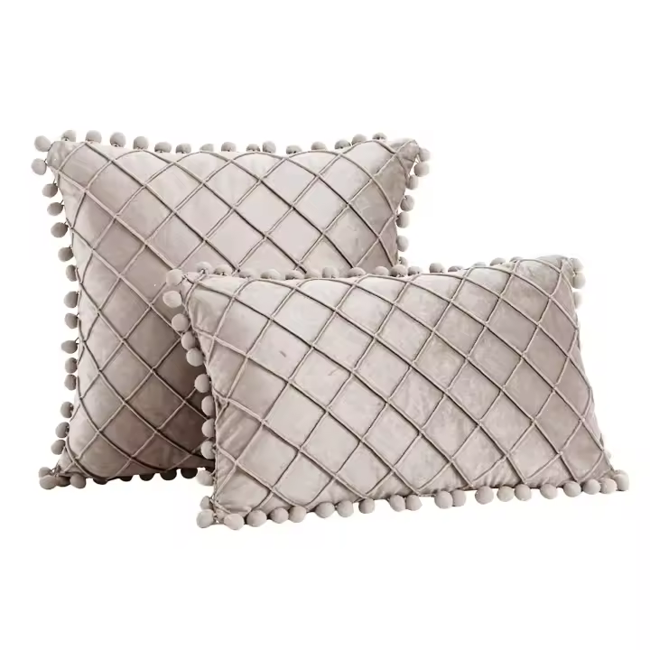 2 Packs Throw Pillow Covers with Pom-Poms Soft Velvet Lumbar Cojín Fundas Set para Sala de estar/Sofá/Cama Decoración D - 1