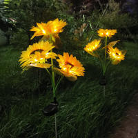 Lámpara De Jardín Solar Con 3 Cabezas Luz De Símbolo Solar Girasol Para Decoración De Noche Paisajística Y Navidad - details 10