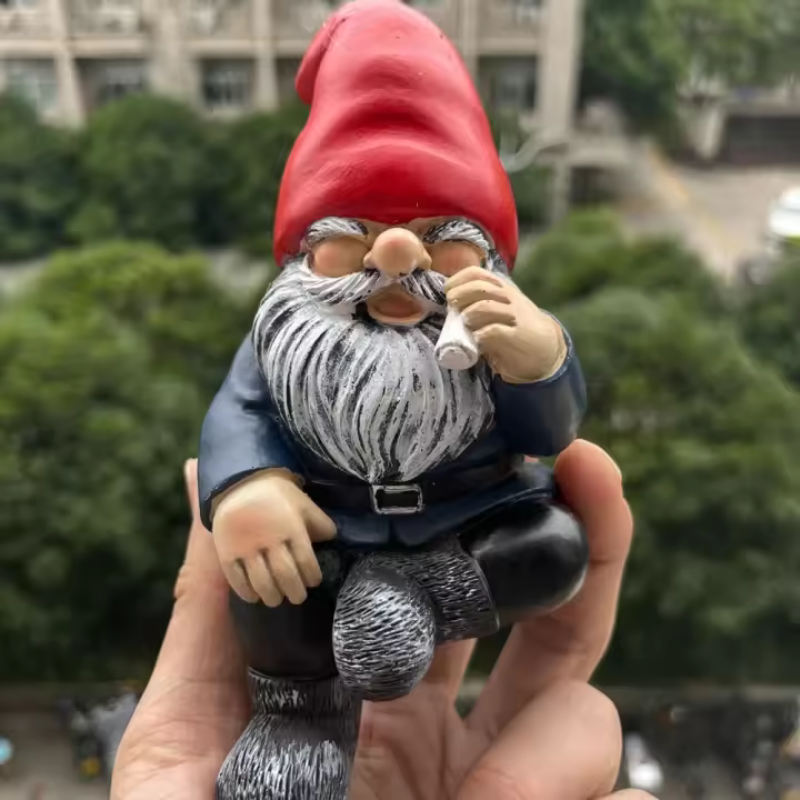 Estatua De Gnome Jardín Divertida Mago Fumador Gnome Anciano Con Barba Blanca Joven Escultura De Jardín Para Decoración De Habitaciones - 1