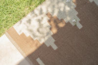 Alfombra Tanger Brown- Parentesi Quadra- Alfombra exterior/interior - details 2