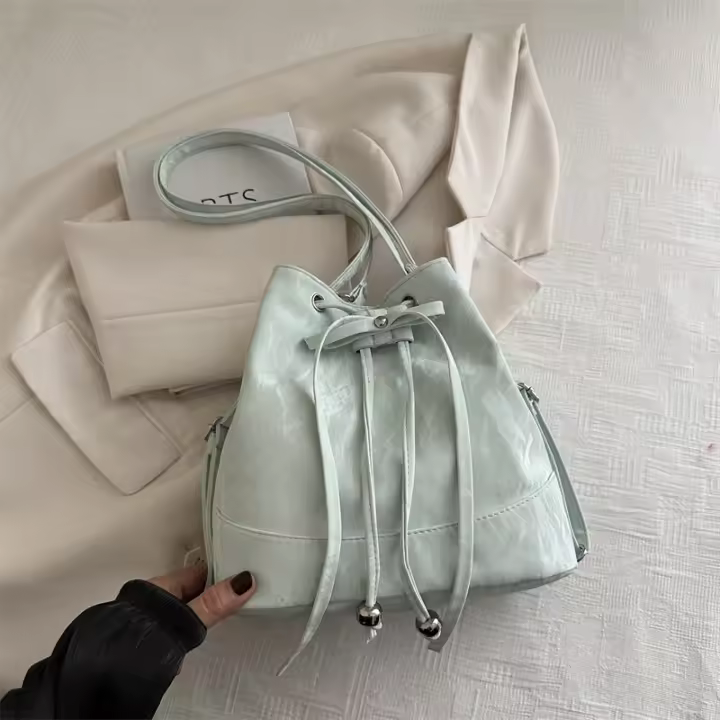Bolso De Hombro Para Mujer De Cuero PU Con Cordón Y Dos Correas Medio Tote Y Hobo Bolsos De Mano Con Bolsillo Interior De Poliéster - 1