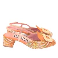 SARAH VERDEL_ ZAPATO DE TACON MEDIO Y ANCHO EN PIEL NAPA ESTAMPADA MULTICOLOR, NARANJA Y NAPA BEIG.DETALLES EN RAFIA - details 2