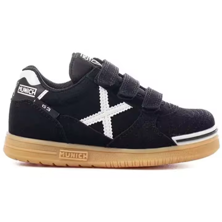 Calzado Futbol Sala marca Munich modelo 1514008 para niños en color negro - 1