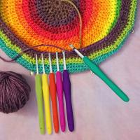 Juego De Agujas De Crochet Ergonómicas Con Mango Colorido 11 Tamaños Para Regalos Para Mamá Y Abuela Herramientas De Tejido De Yarn - details 2