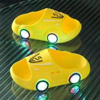 Zapatillas Luminosas Para Niños Y Niñas En Forma De Coche Zapatos De Moda Para Niños Y Niñas Zapatos De Baño Para Bebés Y Niños Pequeños - details 3