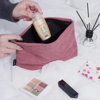 Bolso De Viaje Para Maquillaje De Gran Capacidad De Corduroy Organizador De Cosméticos Portátil Para Mujeres Bolso De Almacenamiento De Maquillaje Con Cierre De Cremallera - details 7