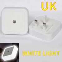Lámpara Nocturna Mini Con Sensor De Luz Para Niños Y Adultos Para Dormitorio Y Sala De Estar 110-240V Enchufe EU US UK Incluye Batería Luz LED Controlada Por Movimiento - details 9