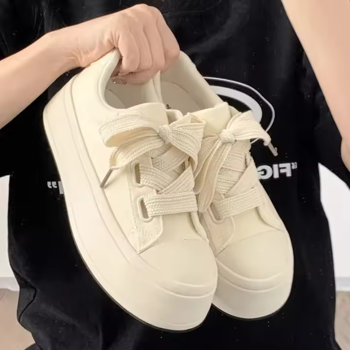 Nuevas Zapatillas Blancas Para Mujer De Verano Zapatos Casuales Multifuncionales Para Estudiantes De Lona Instagram - 1