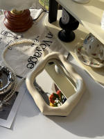 Espejo De Maquillaje Vintage Irregular En Estilo Francés Para El Dormitorio Adorno Decorativo Para Escritorio Material De Vidrio Platinado Plateado - details 4